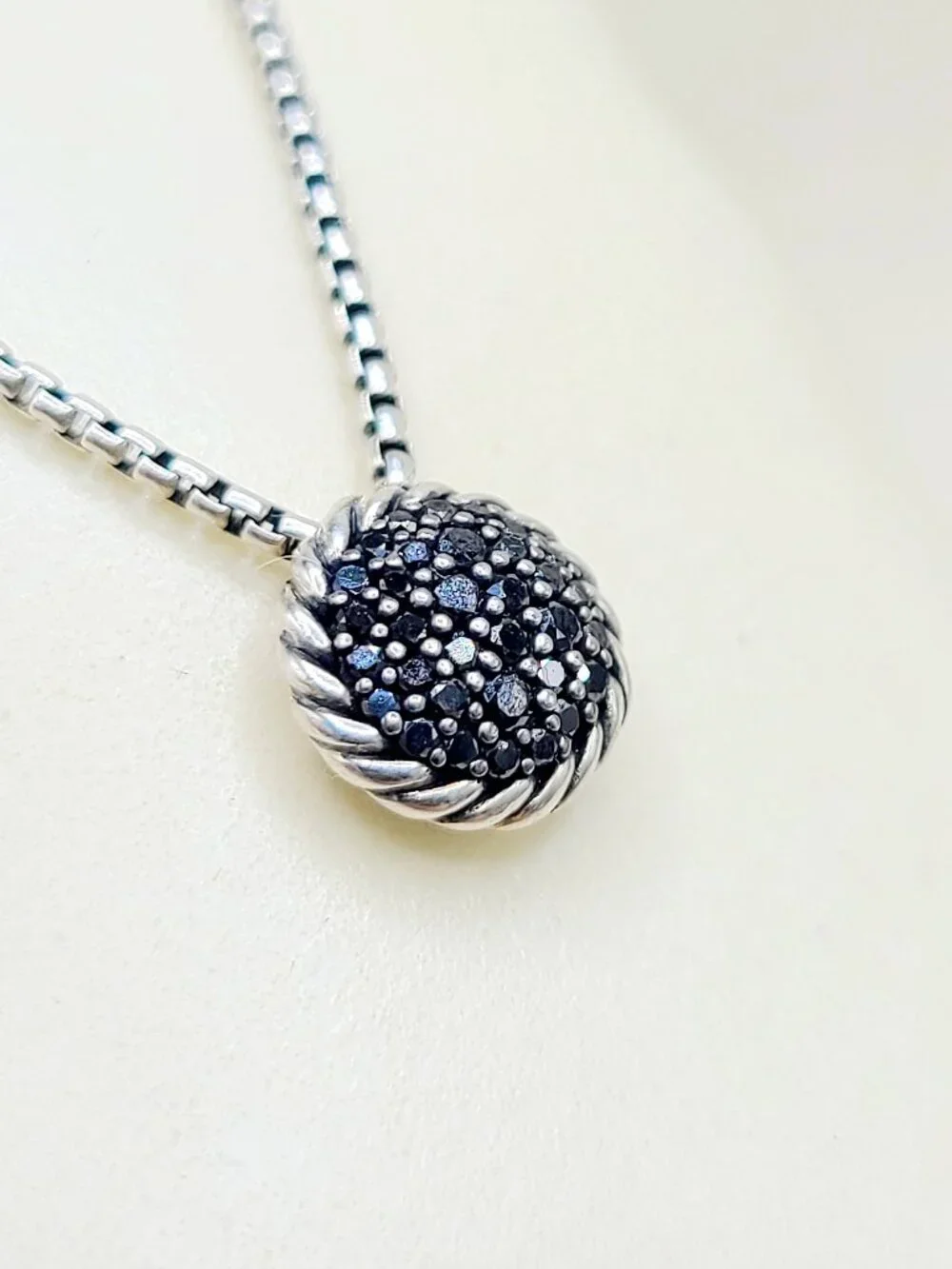 David Yurman Chatelaine Pendant Necklace w/ Pavé Black Diamonds - 17